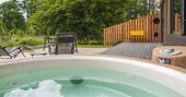Chestnut at Cyenfin Retreats - Lodges - Hot Tub