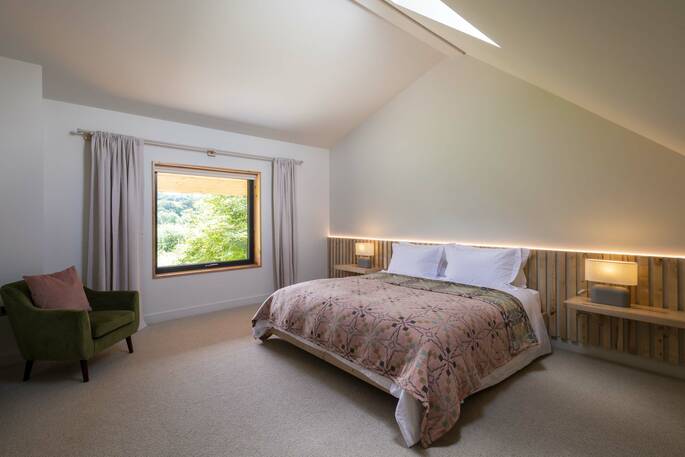 Chestnut at Cynefin Retreats - First bedroom