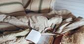 Bed decor