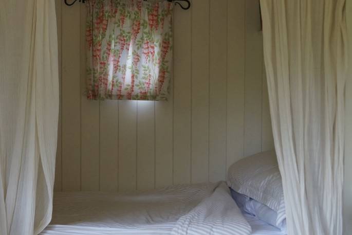 dawn of the day, hollow ash, shepherd's hut, bed