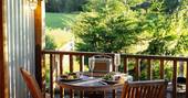 12 Outdoor dining 