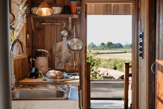 microwave, oven, electric fridgefreezer, kettle, and cooking equipment