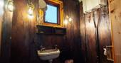 10 Bathroom