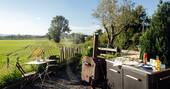 15 Outdoor kitchen