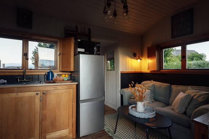 7 Kitchen