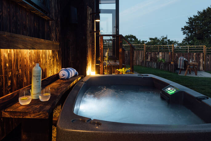 Use of the hot tub is included in your stay