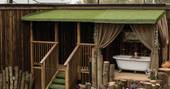 The Rook's Nook treehouse outdoor bathtub, The Rookery Woods, Bromyard, Herefordshire