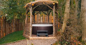 The Rook's View treehouse, The Rookery Woods, Bromyard, Herefordshire - hot tub