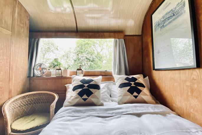 The Sipson wagon glamping bed, Vowchurch, Herefordshire
