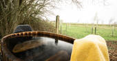 Hedgehog Hall cabin hot tub, Landews Meadow Farm, Challock, Kent