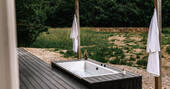 Box & Birch Outdoor bath 