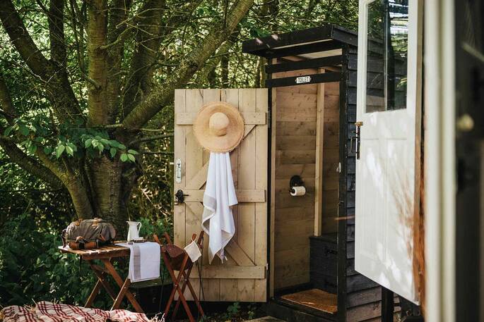 No1 Shepherd's Hut (1)