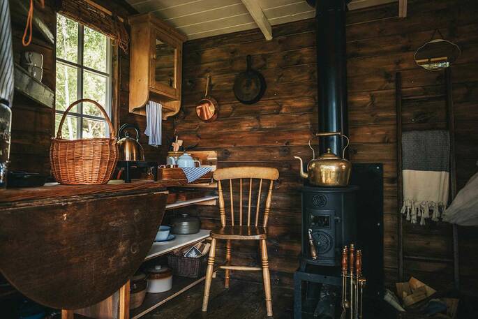 No1 Shepherd's Hut (4)