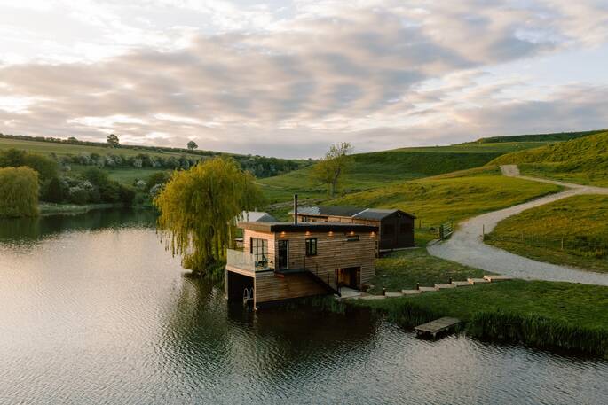 1 Cabin