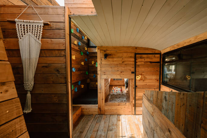 10 - Entrance to twin room with climbing wall and ball pit