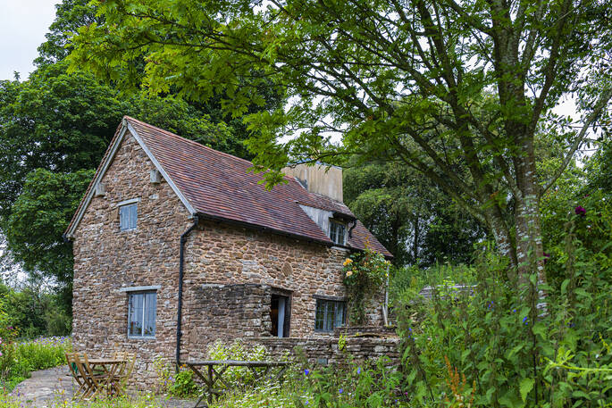 Hide away inside of Damson Cottage at Burnt House in Shropshire 