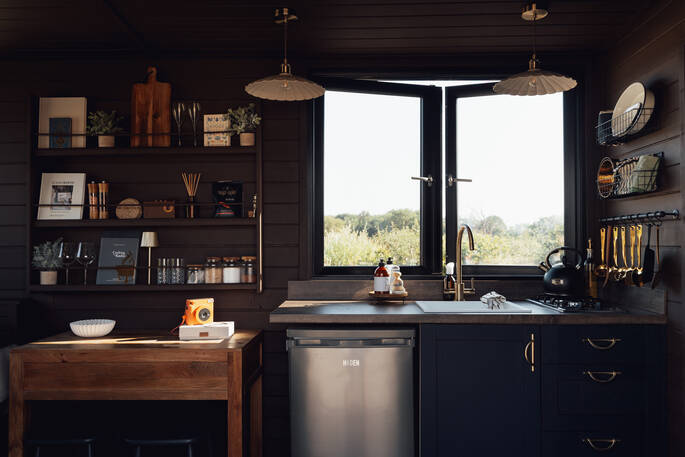 9 - Kitchen