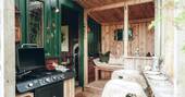 TheDuckHutWeb-73