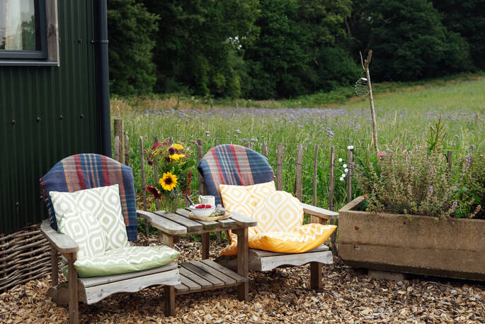 Clonnagapple outside seating 