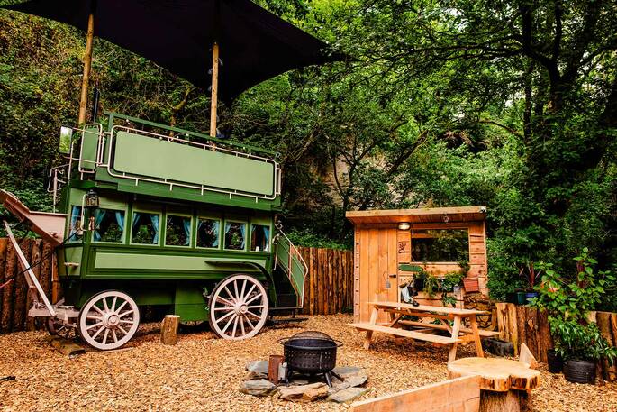 Falcon Nest front exterior