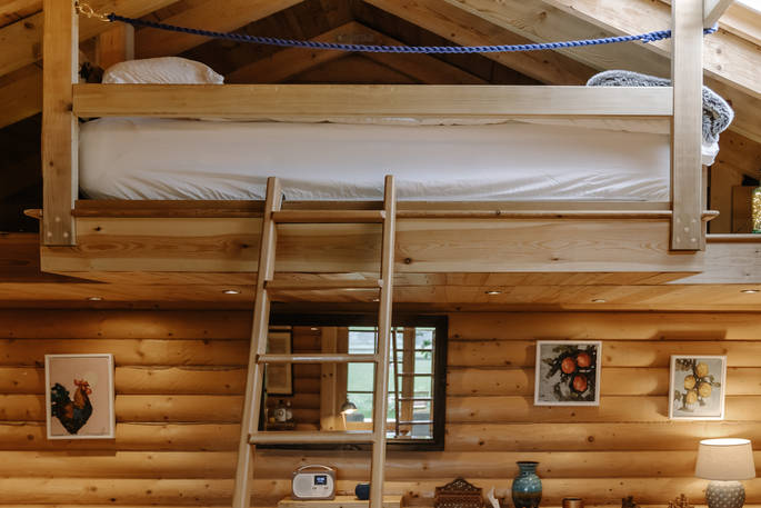 Mezzanine bedroom 
