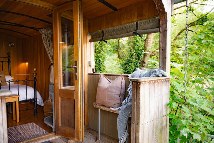 Outdoor decking seat