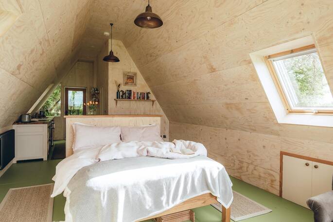 Double bed