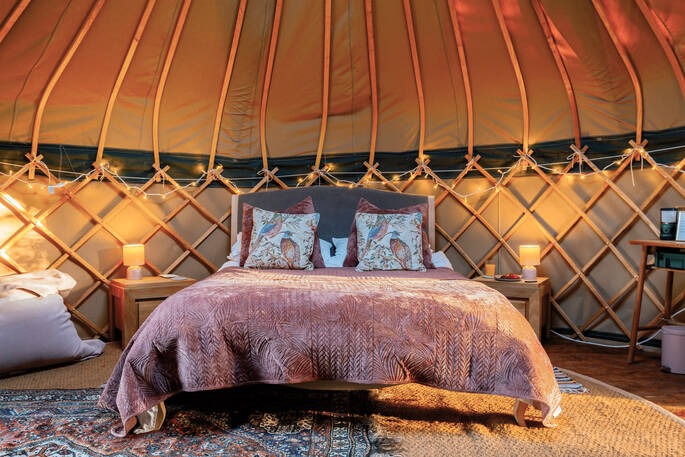 King size bed