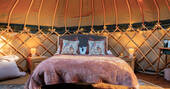 King size bed