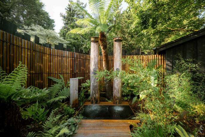 17 - outdoor hot shower