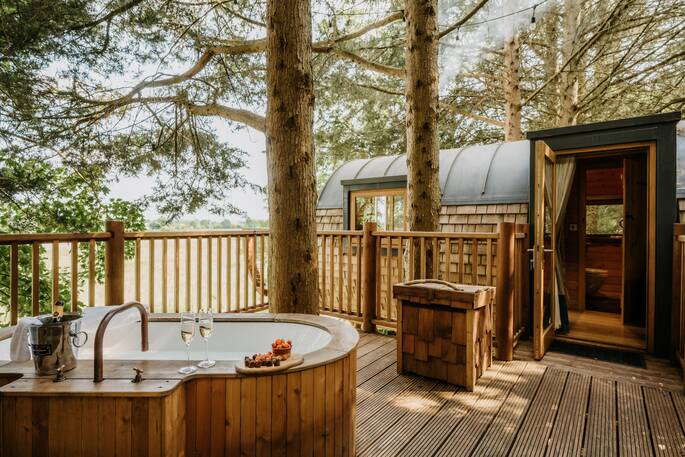 Hot tub and treehouse