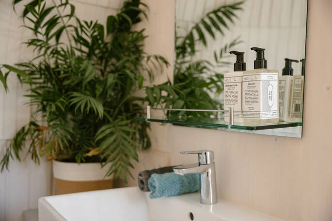 igluhut bathroom sink