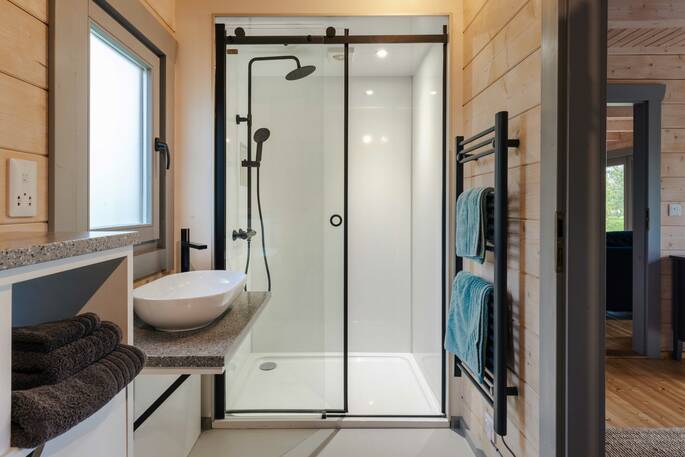 Blithe Rise Stays - Lodges-24