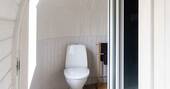 Igluhuts bathroom and shower