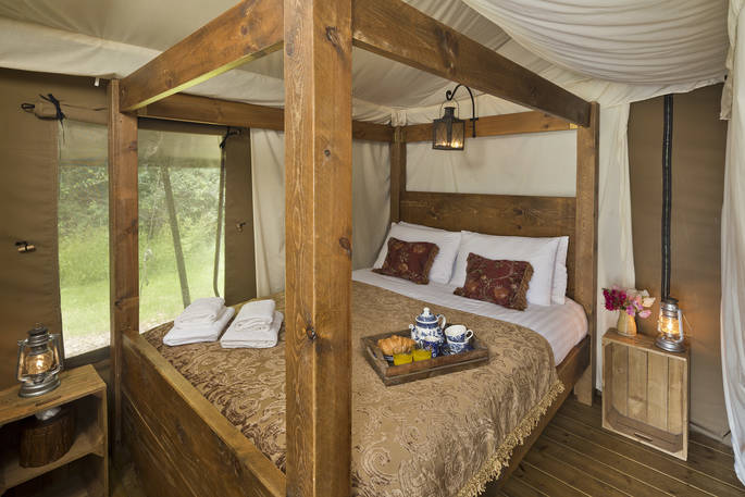 Luxury Lodge Tent 022 2022 Four Poster Bedroom 1 by Chris Rawlings