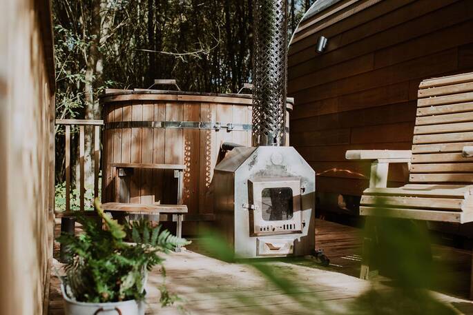 Wood-fired hot tub