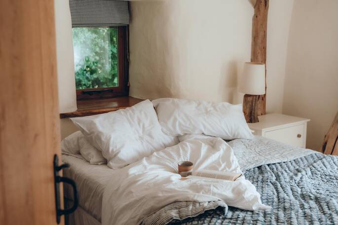 King size bed