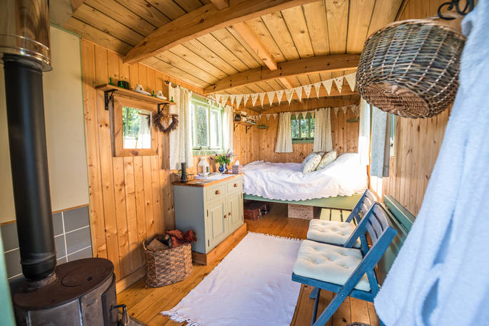 The beautifully rustic and cosy Jesters Shepherd's Hut at Hill Farm in Warwickshire