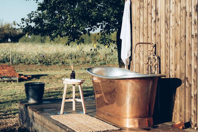 Outdoor Copper bath
