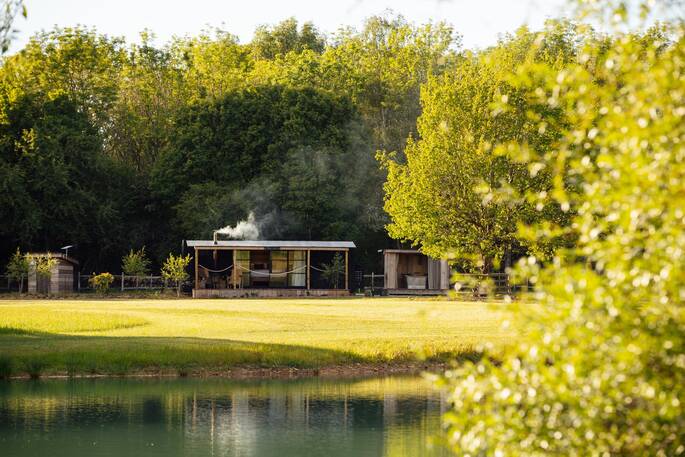 Duck's Den exterior