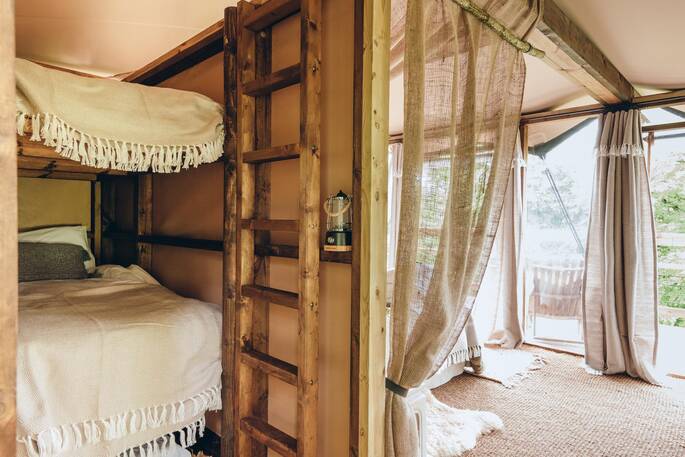 Bunk bed