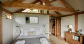 Oakdown Treehouse - bed, Colerne, Wiltshire