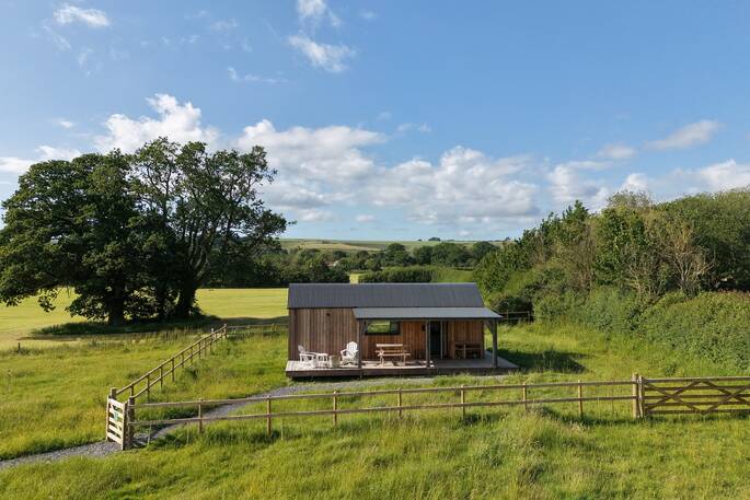 Oak View Exterior