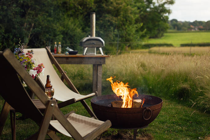 firepit and pizza oven