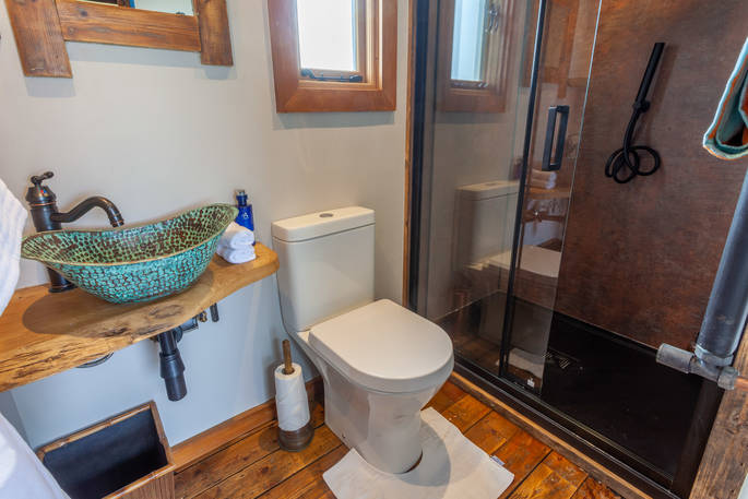 Bilton Lookout, Bilton Barns Farm (13)