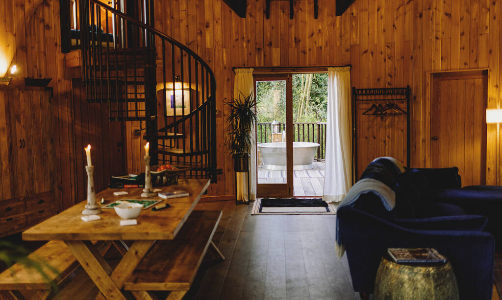 Cran Darach Treehouse Treehouse in Yorkshire Canopy & Stars