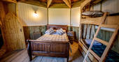 Experience magic on the North York Moors in the wonderful Ground Keeper's Cottage in Yorkshire 