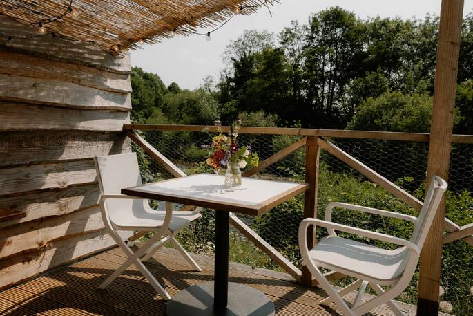 Outdoor table and chairs