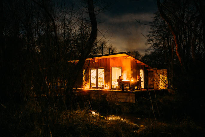 Brook cabin firepit, The Lazy T, Old Byland, York, Yorkshire