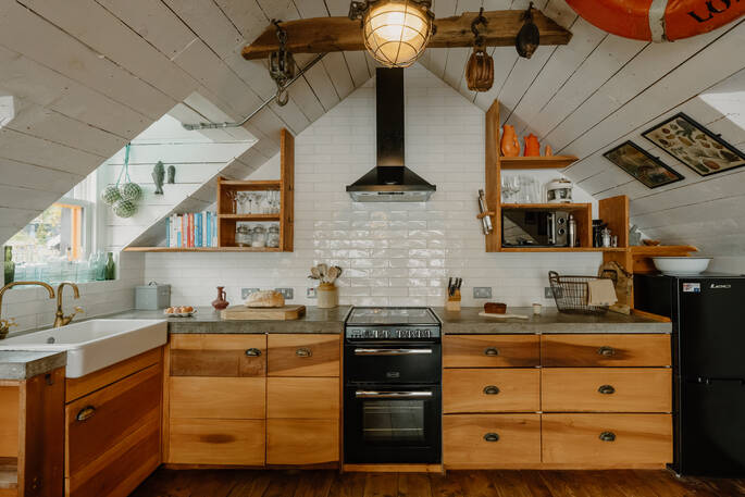 Douglas Boathouse kitchen